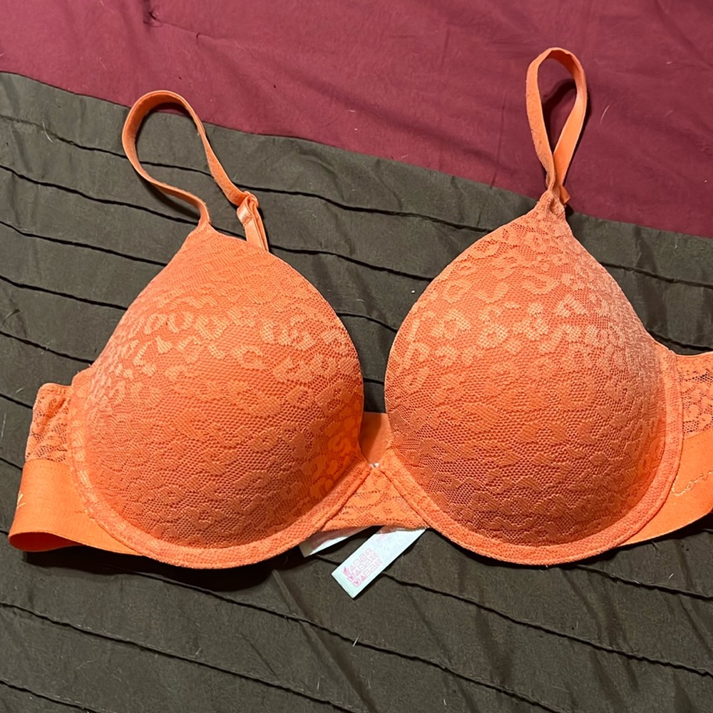 PINK bra